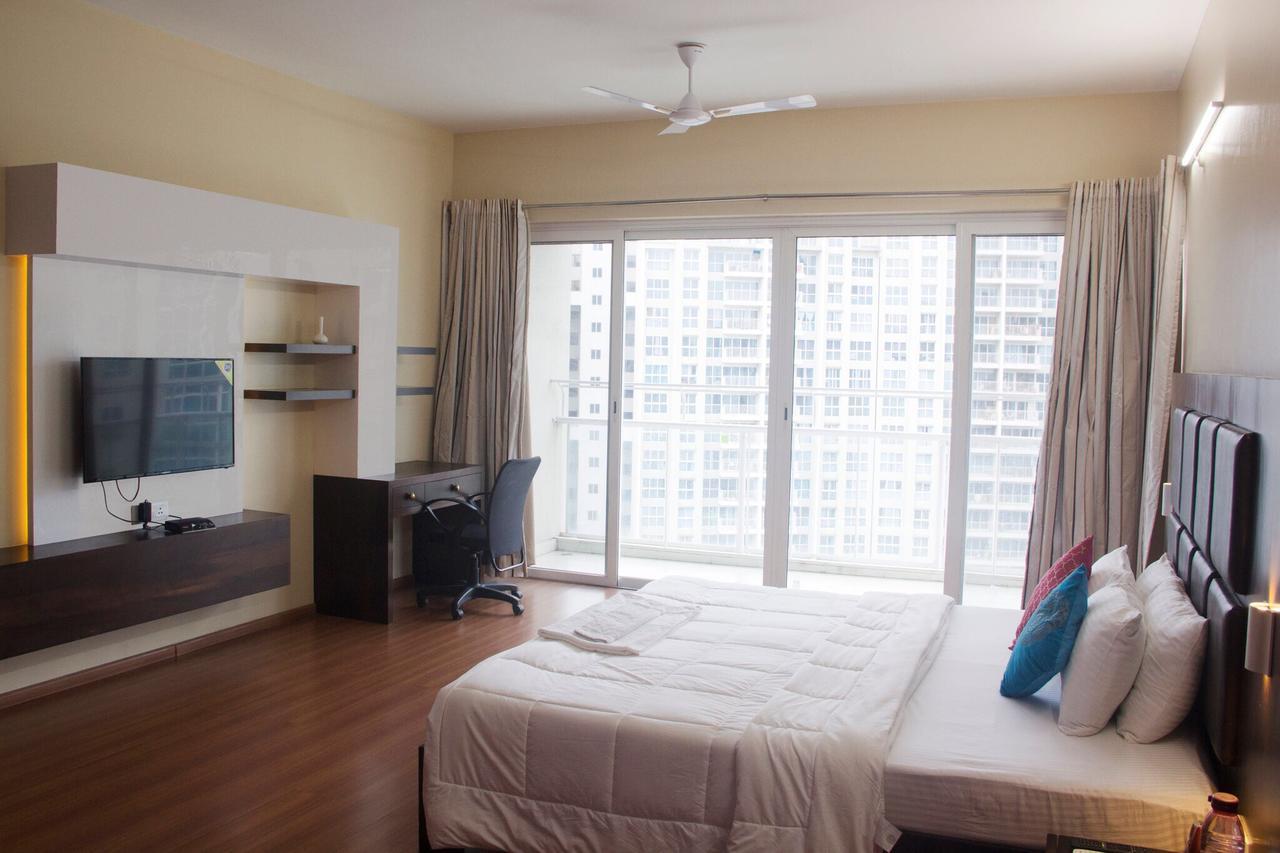 푸네 Amanora Park Town B&B 외부 사진